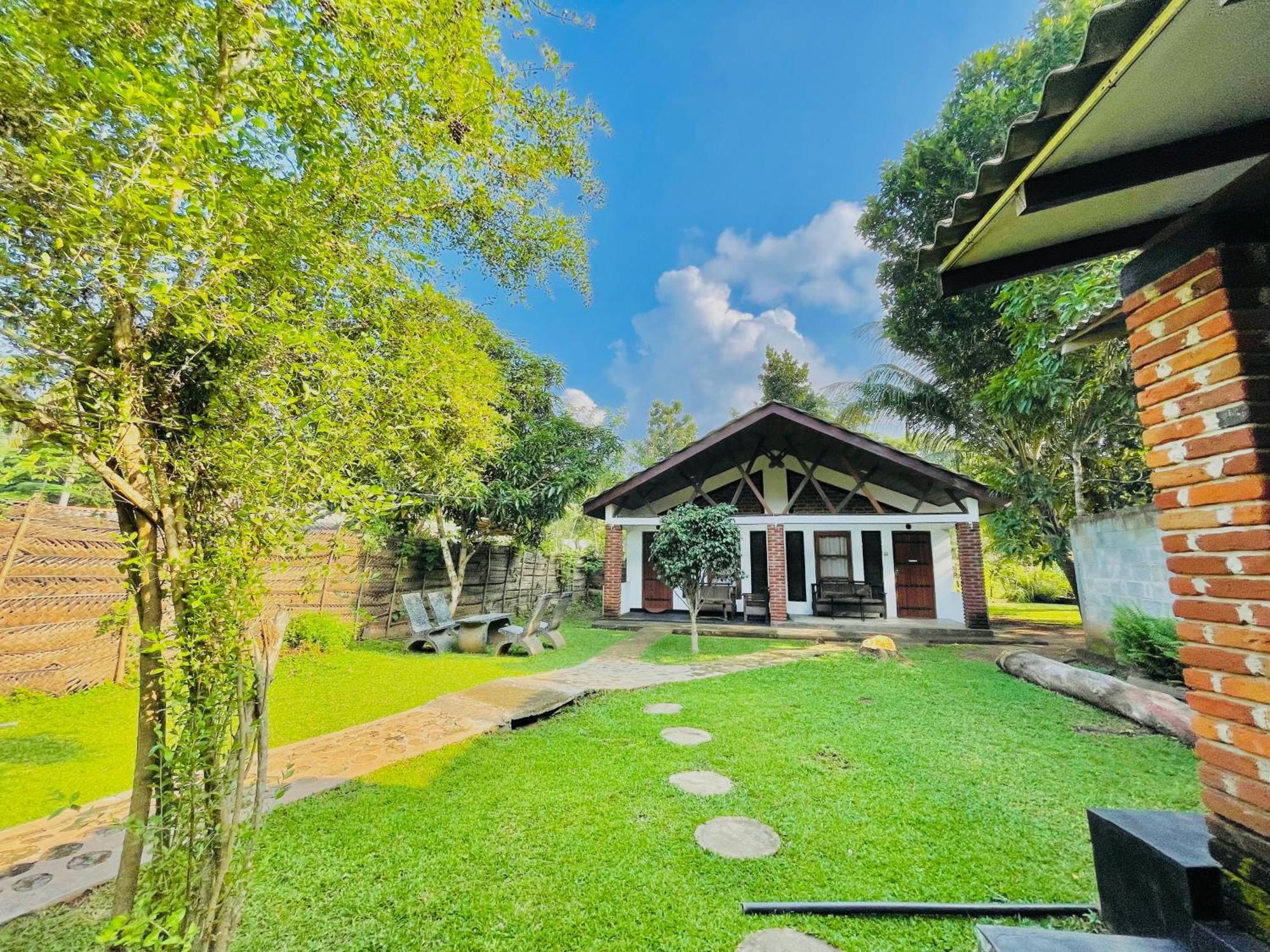 Green Cottage Anurâdhapura Extérieur photo